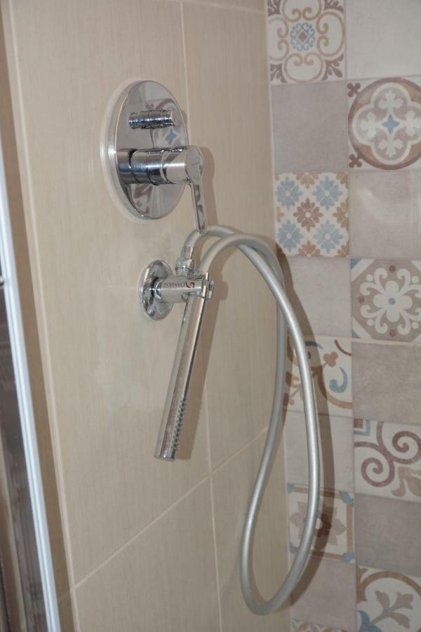 Bed and Breakfast La Terrazza Sul Vicolo Syracuse Екстер'єр фото
