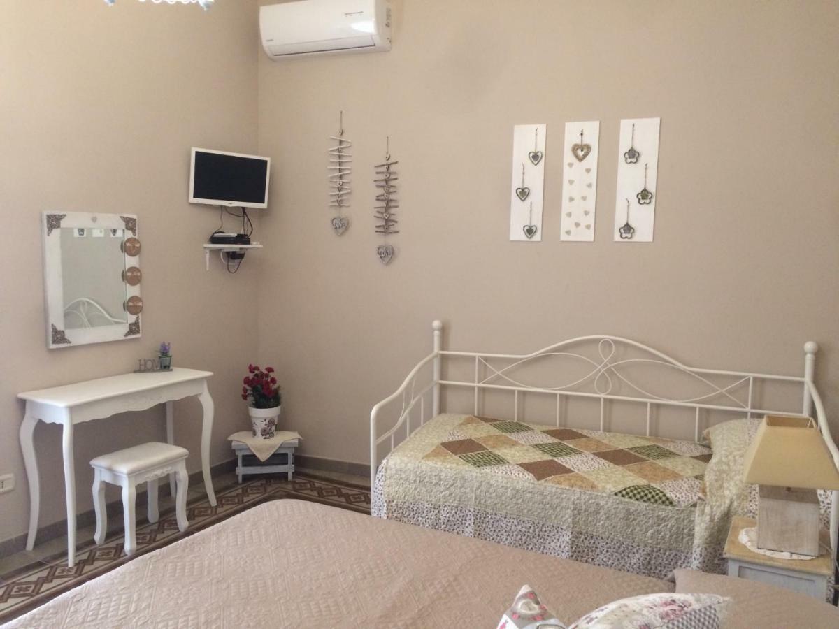 Bed and Breakfast La Terrazza Sul Vicolo Syracuse Екстер'єр фото