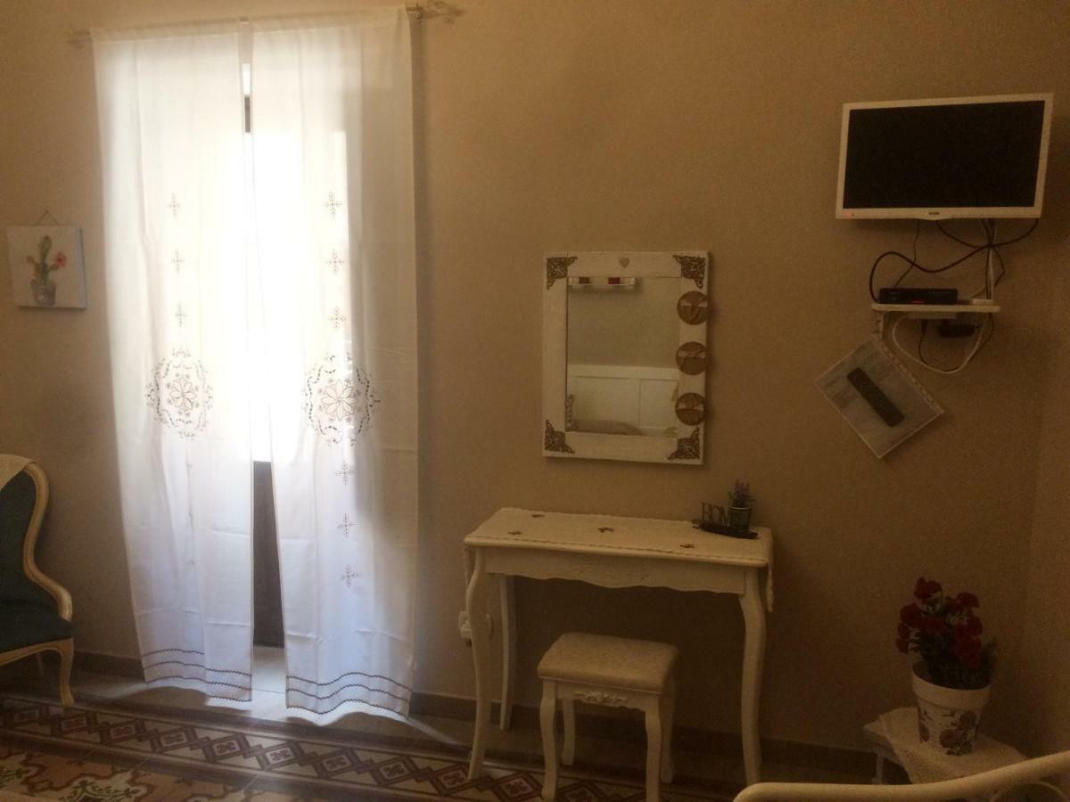 Bed and Breakfast La Terrazza Sul Vicolo Syracuse Екстер'єр фото