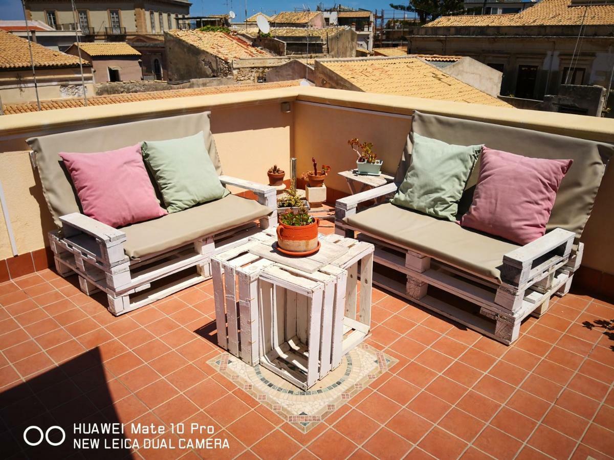 Bed and Breakfast La Terrazza Sul Vicolo Syracuse Екстер'єр фото